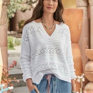 Sundance White V-Neck Sweater fits L/Xl